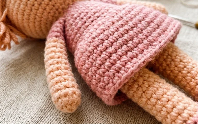 Doll Rosa Amigurumi Free Crochet Pattern - En.amigurumitariflerim.com